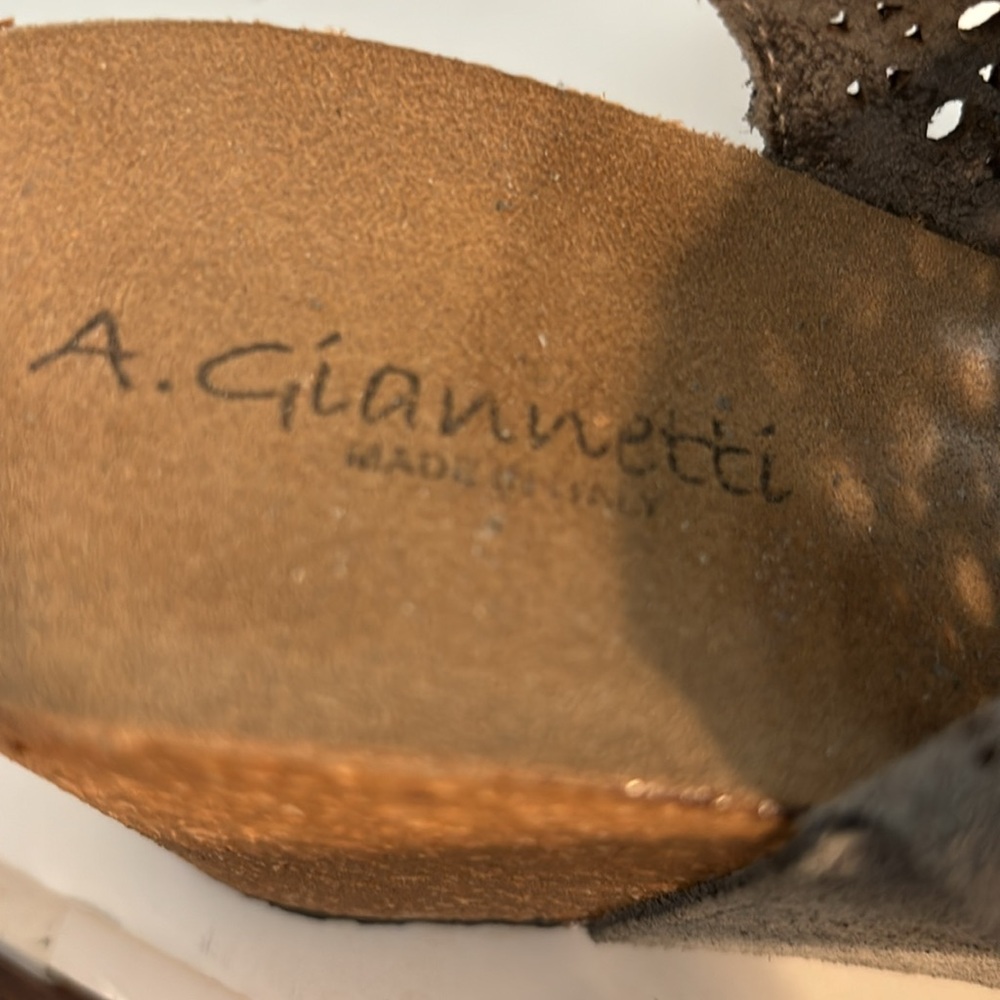 Platform Suede Shoe - Picture 5 of 7